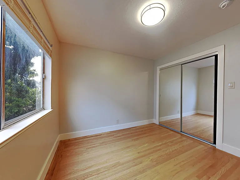 2775 Market St — Photo 10