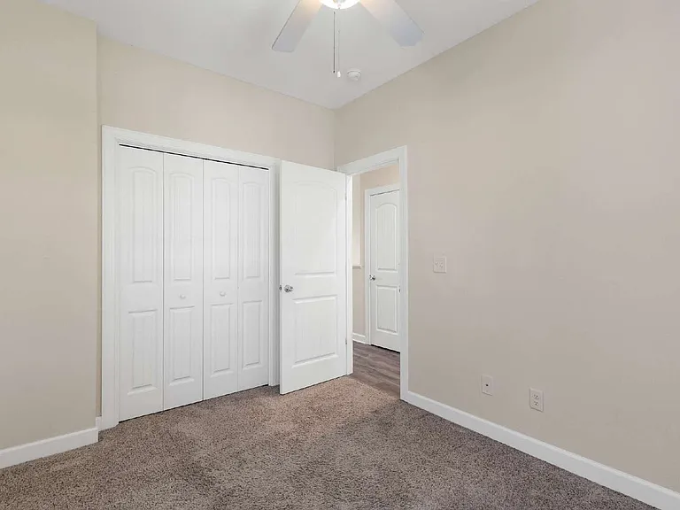 212 Bridgeview Ct #A — Photo 19