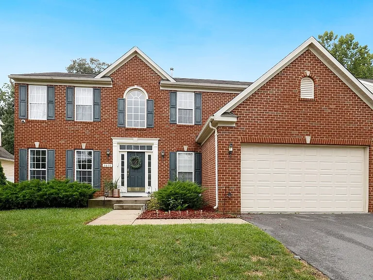 8405 Shillelagh Dr — Photo 1