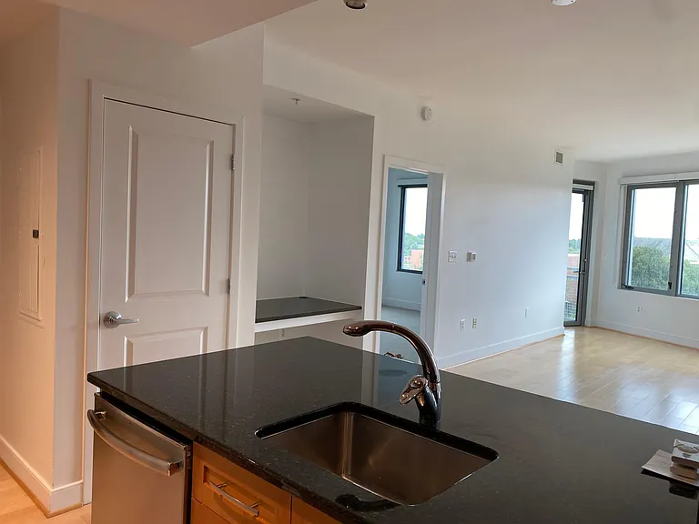 4101 Albemarle St NW #450 — Photo 37
