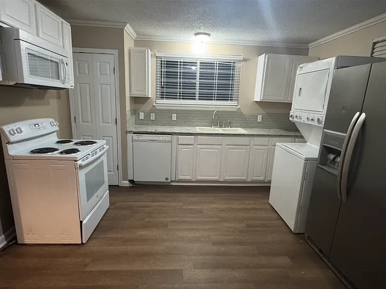 730 Cousin St — Photo 3