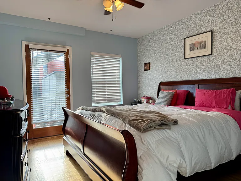 130 Jefferson St #3 — Photo 5