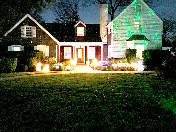 2nd image of 184 Putnam Ave