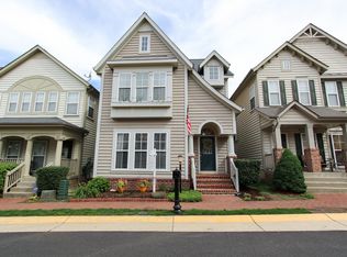 7774 Grandwind Dr, Lorton, VA