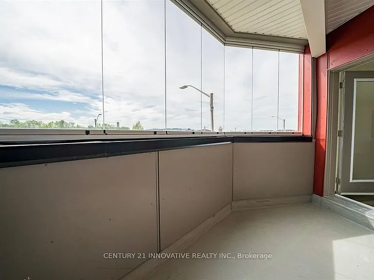 58 Adam Sellers St #212 — Photo 33