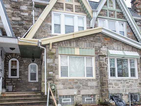 5th image of 5608 Woodbine Ave