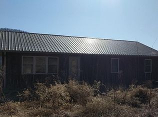 6527 Red Lick Rd, Irvine, KY 40336