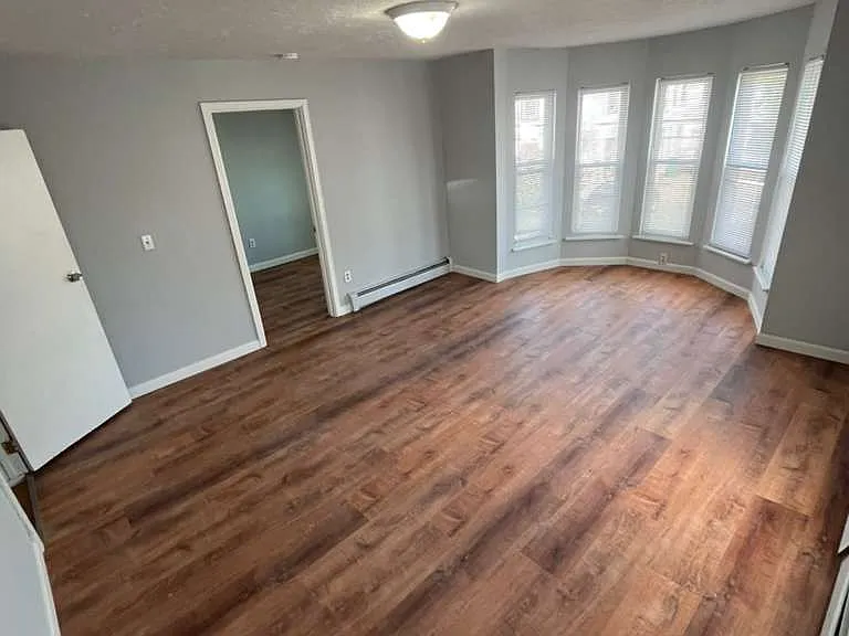 206 Cross St #2 — Photo 8
