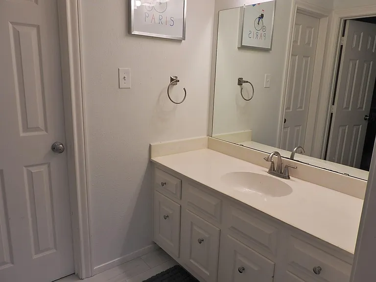 2319 Amber Springs Dr — Photo 33