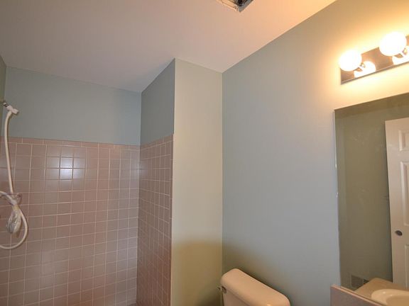2nd image of 4035 Stonebridge Dr #1