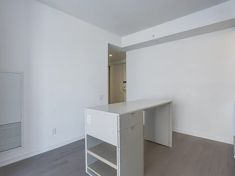 101 Peter St #1401 — Photo 6