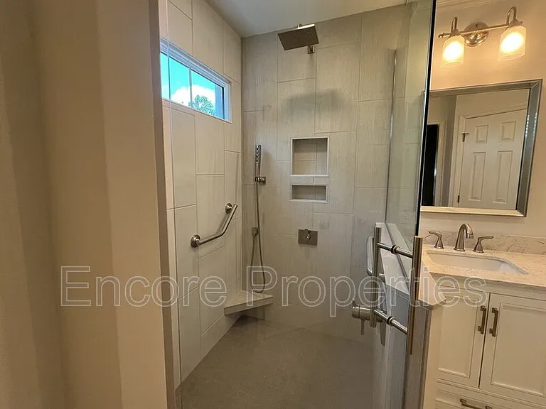 108 Braxberry Way — Photo 14