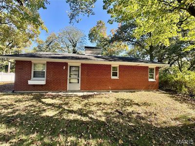 2131 Hill Crest Dr, Highland, IL, 62249