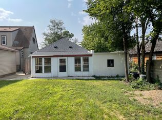 806 E Cabot St, Pierre, SD 57501