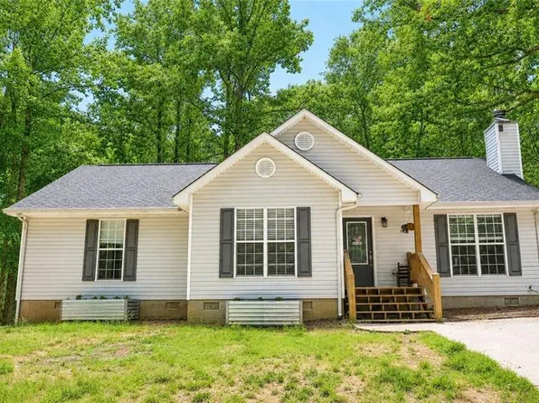 2033 Carson Segars Rd, Maysville, GA 30558