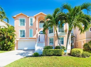 383 Seminole Way, Fort Myers Beach, FL 33931