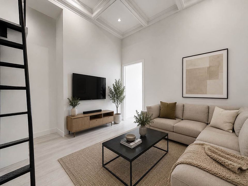 2nd image of 312 Bowery #201