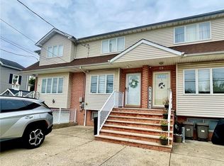 33 Poplar Ave, Staten Island, NY 10309