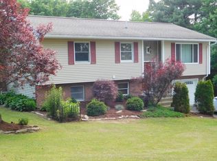 16 Fenner Hill Rd, Pt Crane, NY 13833