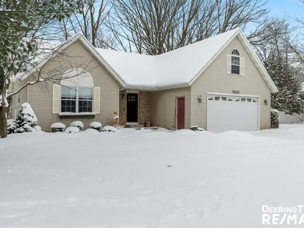 3524 Greenfield Ln, Hamilton, MI 49419