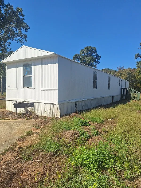 4627 Blanche Rd — Photo 1