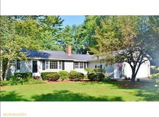 35 Woodhaven Dr, Kennebunk, ME 04043