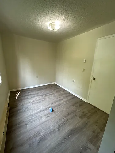 704 West St #5 Photo 1