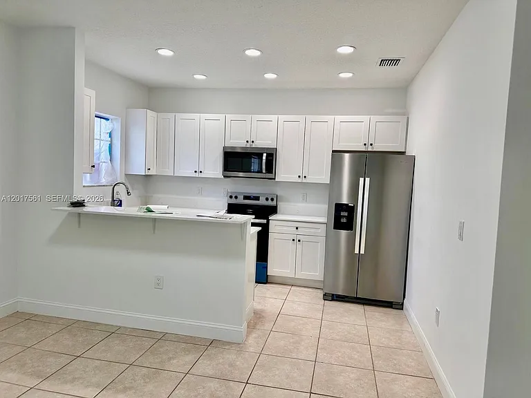 2301 Wilson St — Photo 10