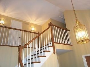 7510 Rockingham Rd, Prospect, KY 40059