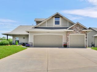 1236 N Hamilton Cir, Derby, KS 67037