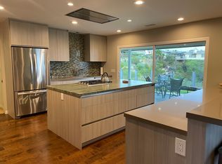 5571 Warbler Way, La Jolla, CA 92037