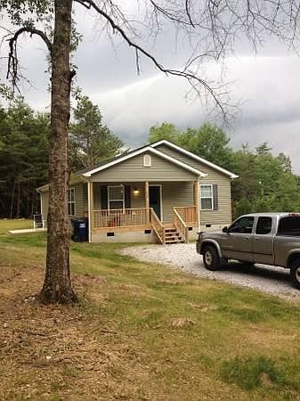 2nd image of 422 Orr Rd