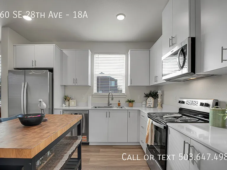 160 28th Ave SE #18A — Photo 8