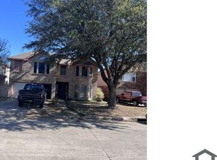 5555 Creekridge Dr, Arlington, TX 76018