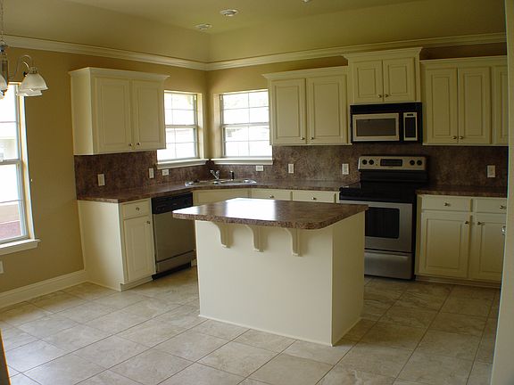 2nd image of 508 Amberwood Dr