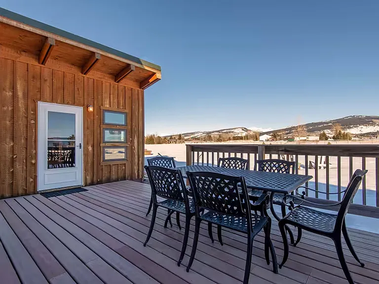 5077 Pine Dr — Photo 29