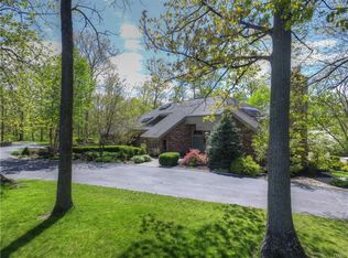 537 Charlberth Dr, Hamilton, OH 45013