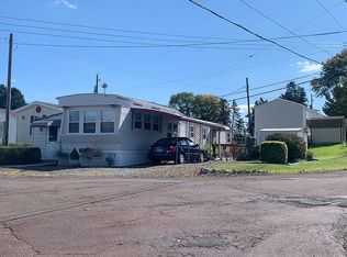 212 Bordic Rd, Reading, PA 19606