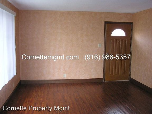 3rd image of 9639 Lake Natoma Dr