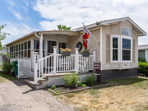 12 Viola Dr, Plainville, MA 02762