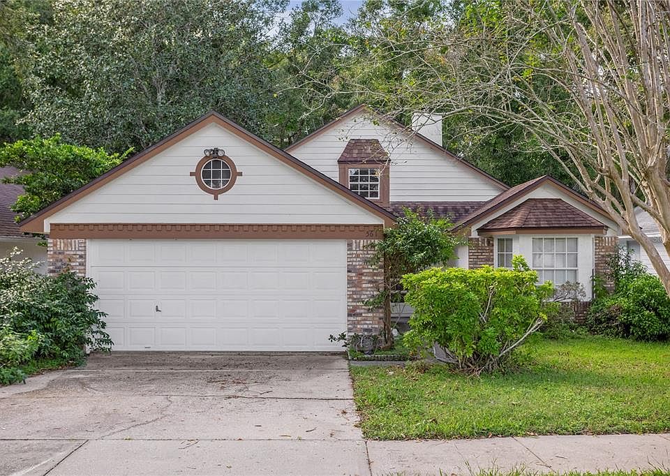 1st image of 561 REMINGTON OAK DRIVE