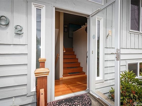 2nd image of 2802 McKinley Pl SE