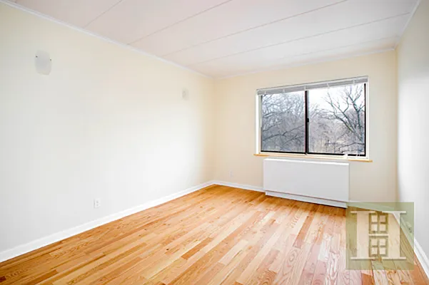 Rented by Halstead Real Estate | media 6