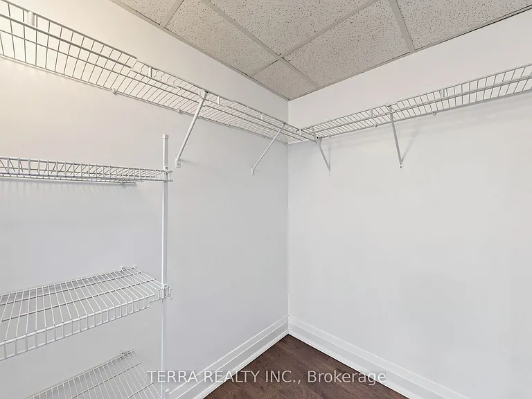 1 Valhalla Inn Rd #1108 — Photo 19