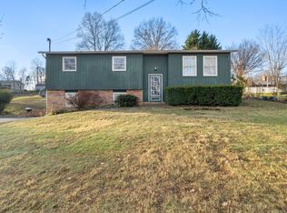 3012 Ridgemont Cir, Kingsport, TN 37663