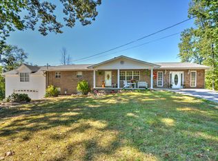 145 Edgewood Heights Ln, Powell, TN 37849