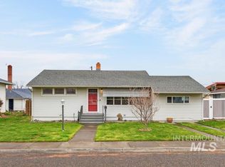 1115 5th St, Clarkston, WA 99403