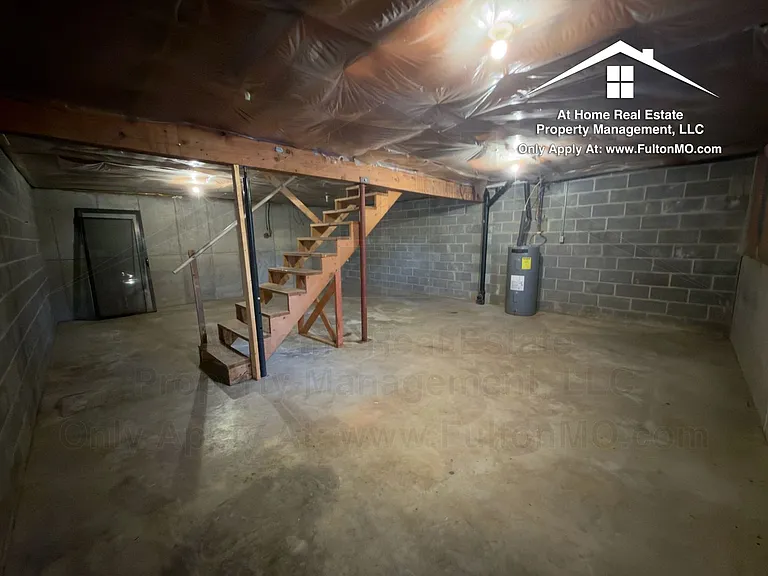 1822 Springdale Ct — Photo 30
