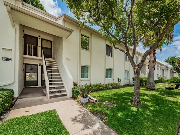 129 Cypress Ct, Oldsmar, FL 34677