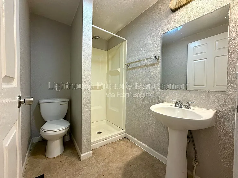 273 E Forest Ave #6 — Photo 7